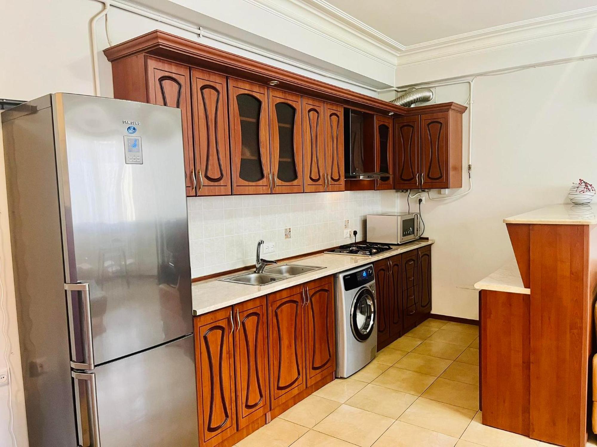 Republic Square Apartment Ереван Экстерьер фото
