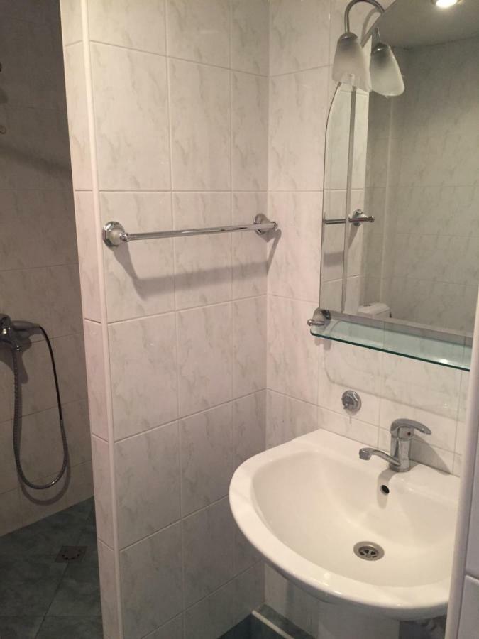 Republic Square Apartment Ереван Экстерьер фото